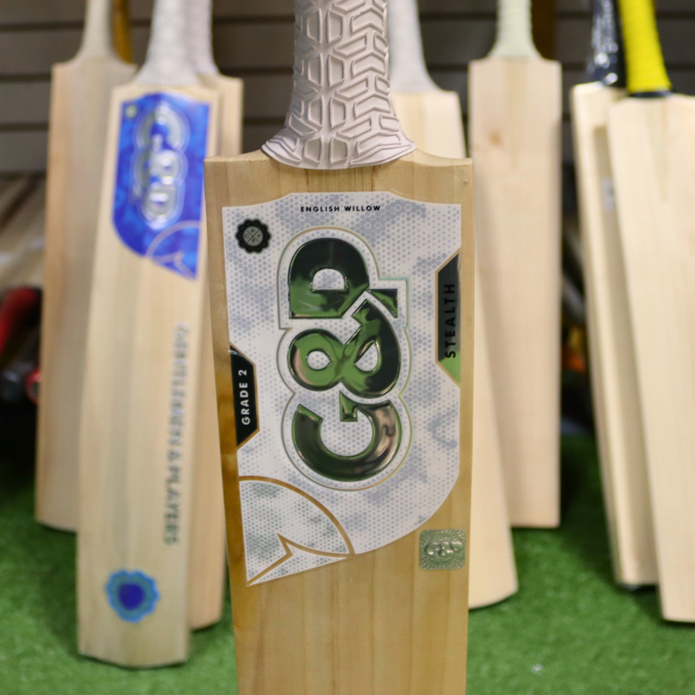 G&P Grade 2 Cricket Bat - Image 2