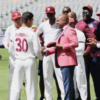 Brian Lara, awards Tagenarine Chanderpaul's with his West Indies Test Baggy Cap